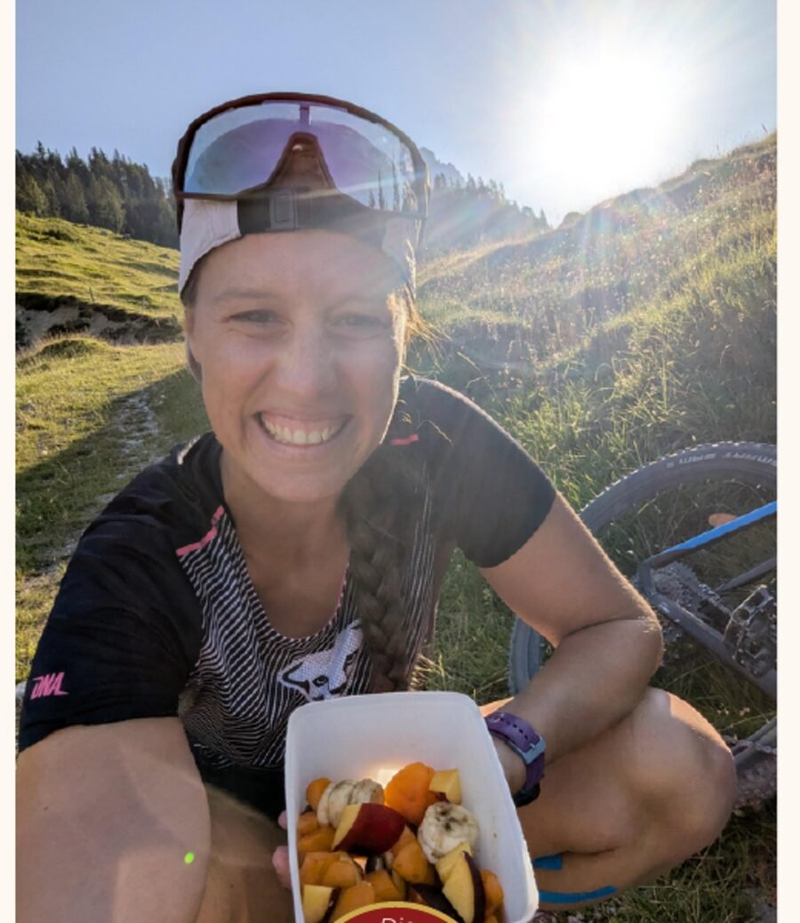 Du machst Sport, isst wenig, und fühlst dich trotzdem aufgedunsen